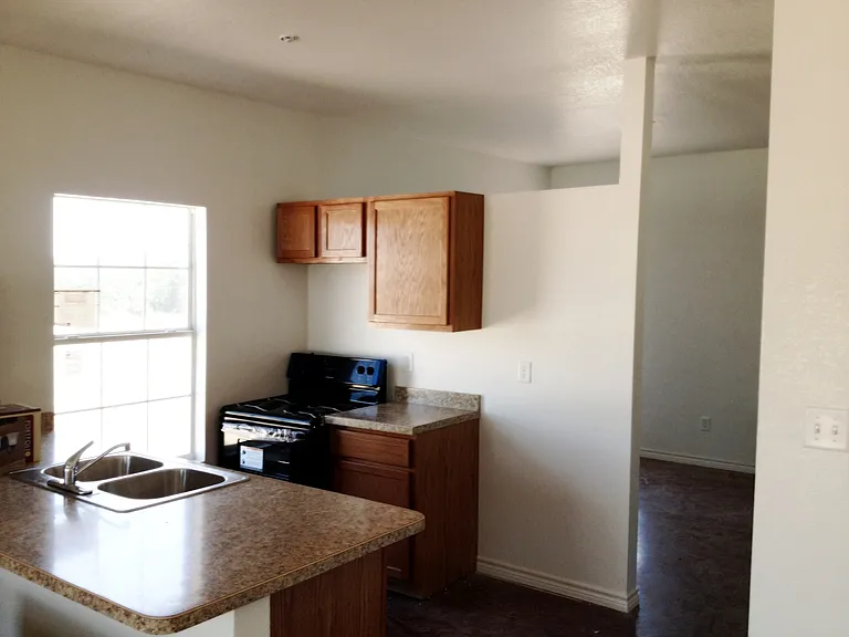 8975 8987 County Rd #258 — Photo 7