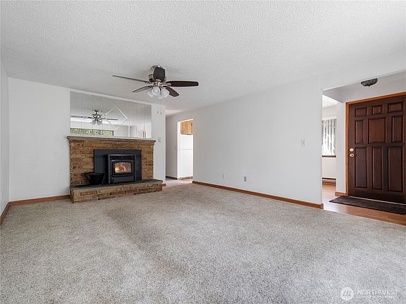 3rd image of 853 141st Street S
