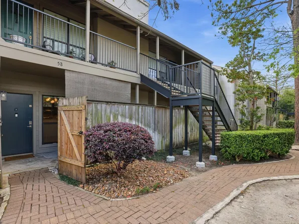 1100 Augusta Dr APT 57, Houston, TX 77057