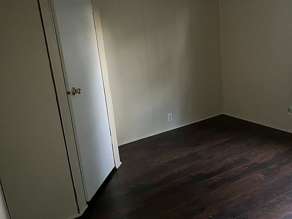 4th image of 954 N McCue St Lot 27