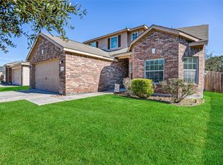 319 Falling Pine Dr, Conroe, TX 77304