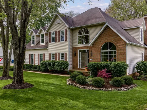 6009 Nicholson Dr, Hudson, OH 44236