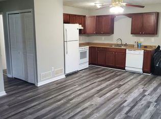 714 W River Rd N, Elyria, OH 44035