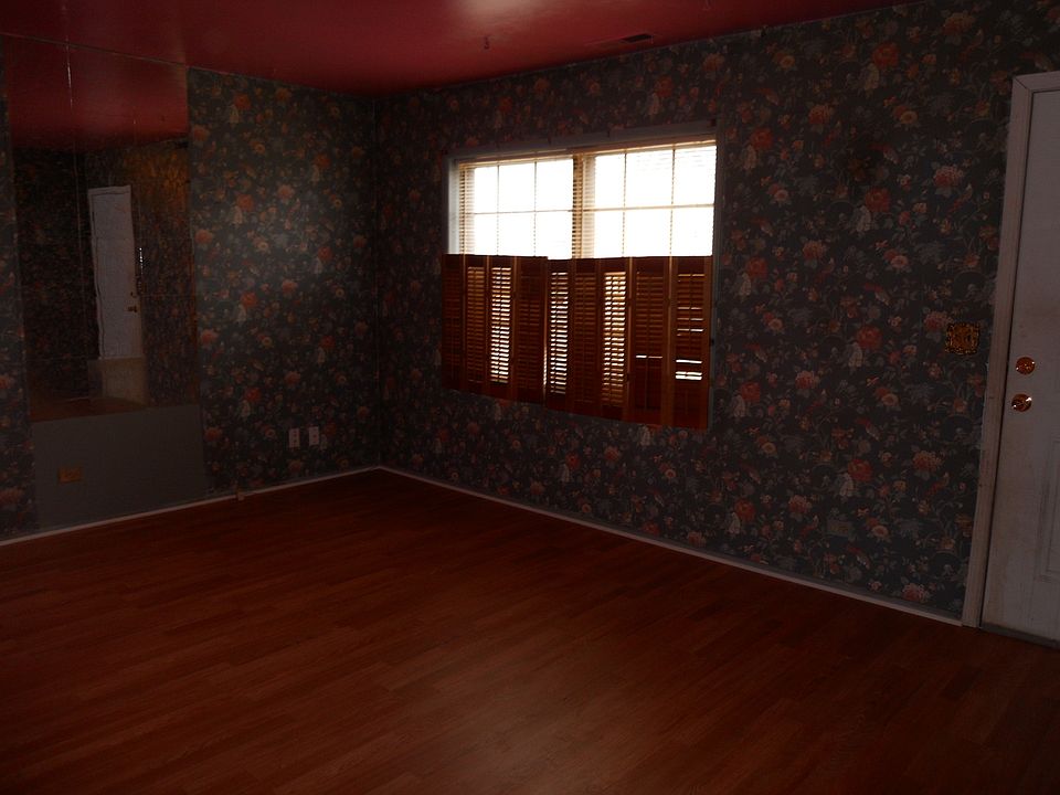 1st image of 1607 McKool Ave #1607
