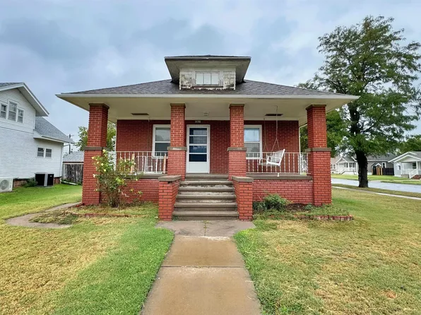 1311 Allen St, Hays, KS 67601