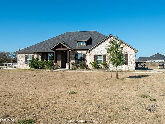 2nd image of 18067 Wigeon Trail Dr