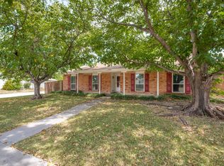 5084 Avery Ln, The Colony, TX 75056