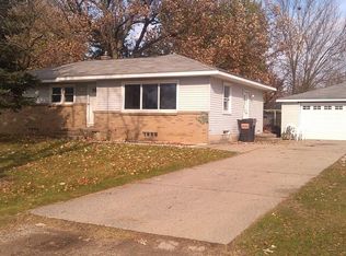 1449 Winifred St, Jenison, MI 49428