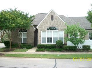 1399 Calumet Farms Dr, Collierville, TN 38017