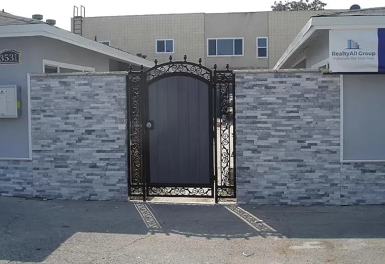 3531 Farquhar Ave #3 — Photo 4