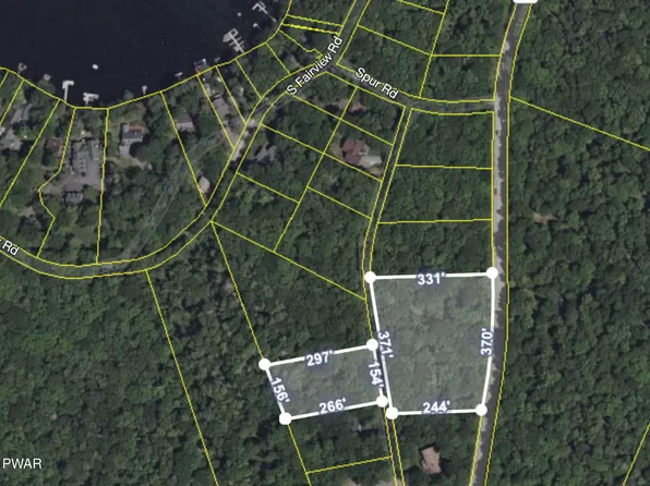 McHenry Ct, Tafton, PA 18464