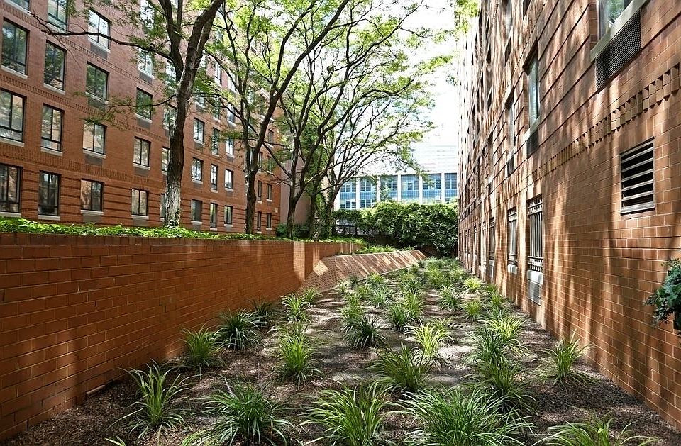 1st image of 410 W 53rd St APT 531