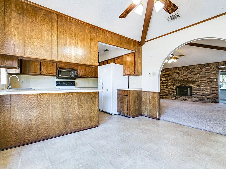 3846 Deerfield Rd — Photo 8
