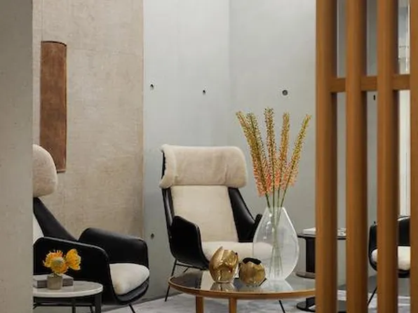 100 East 53rd Street image 18 of 24