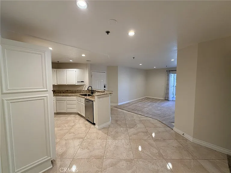 653 Oak Run Trl #305 — Photo 2