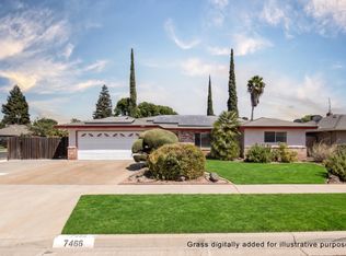 7466 N 4th St, Fresno, CA 93720