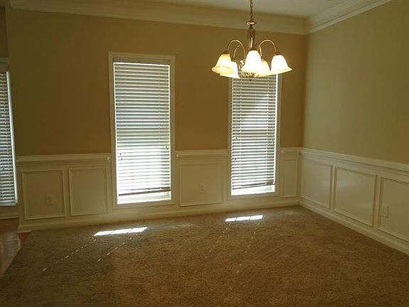 4th image of 313 Westhill Dr #1