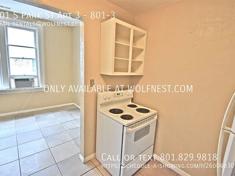 801 S Park St #3 — Photo 11