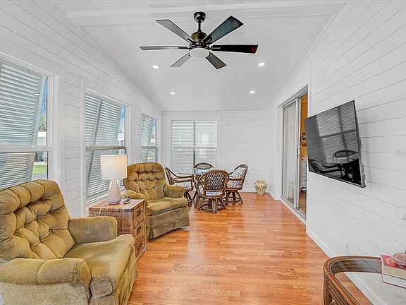 5th image of 145 EDGEWOOD DRIVE