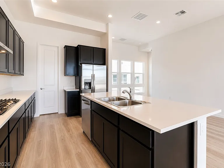 2498 Indigo Mountain St — Photo 25