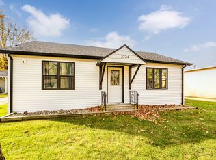 3734 Riverside Rd, Benton Harbor, MI 49022