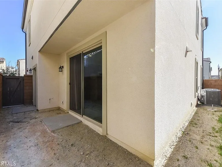 117 Halo — Photo 32