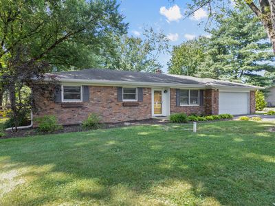 820 Eaglewood Dr, Zionsville, IN, 46077