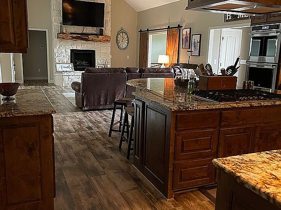 Kitchen and Livingroom