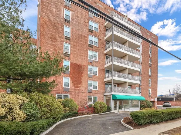 1296 Midland Avenue #4K, Yonkers, NY 10704