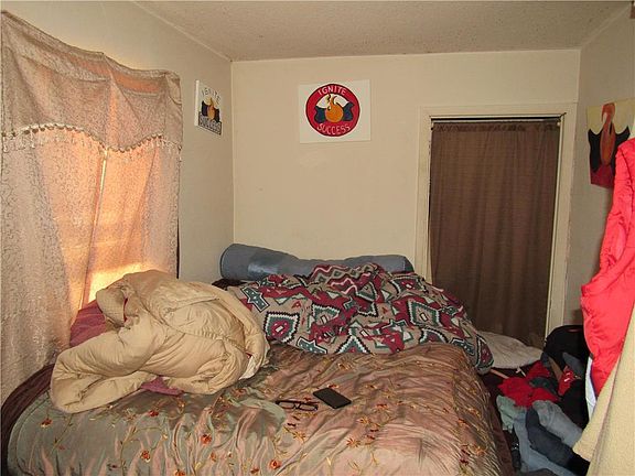 3rd image of 11426 E Simpson Ave