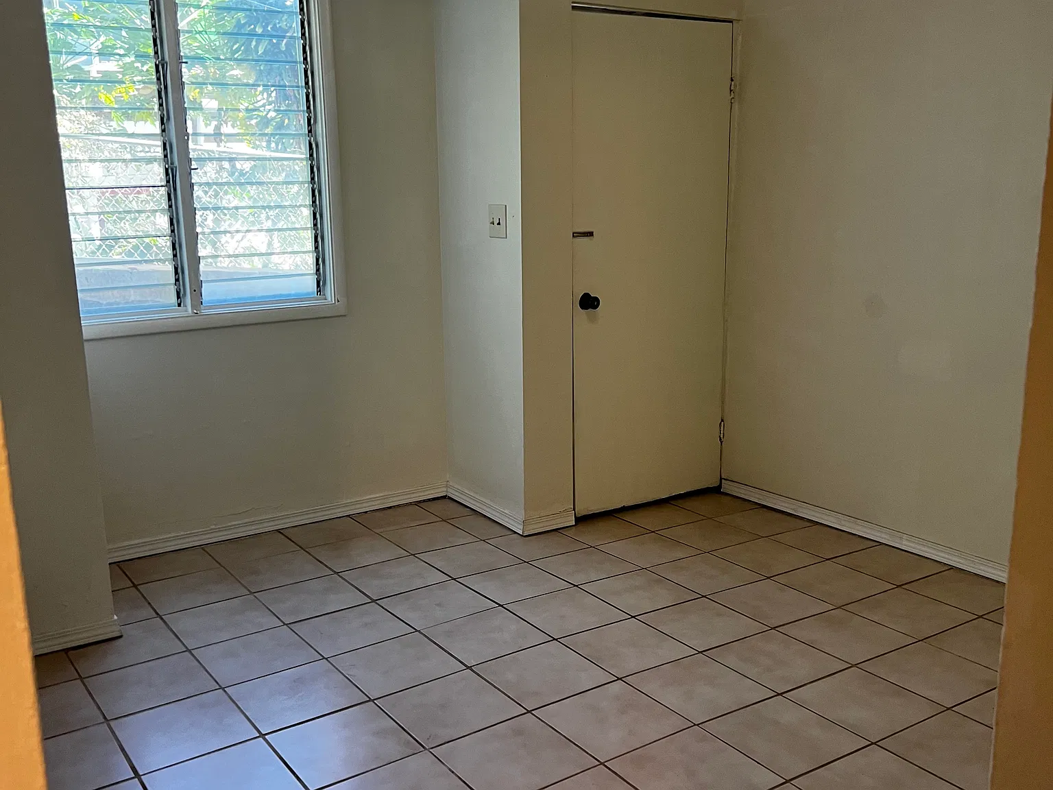2 bed, $2,000 — Photo 2