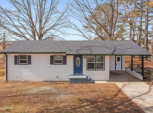 1047 Bear Creek Rd, Pinson, TN 38366