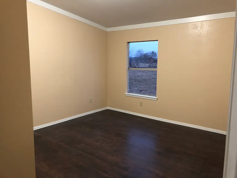 7277 N FM 148 — Photo 8