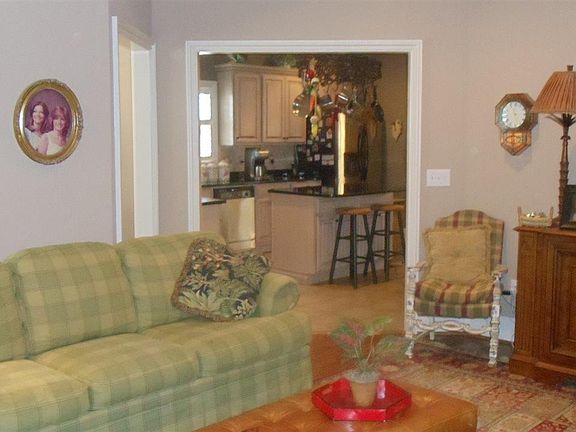 5th image of 2321 River Grand Dr