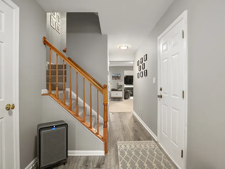 7206 Finch Ln — Photo 5