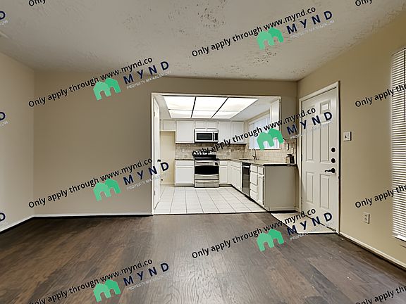 4th image of 24107 Bassett Hall Ln