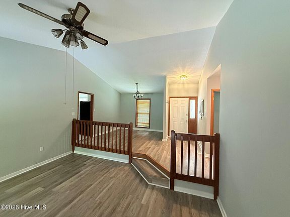 4th image of 630 Lilac Lane