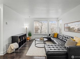 Sage Coa, Seattle, WA 98103