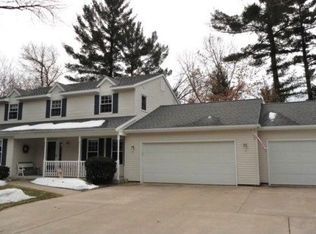 4401 Pleasant View Dr, Stevens Point, WI 54481