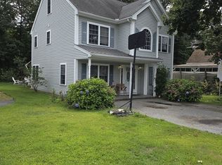 11 Orchard St, Tewksbury, MA 01876