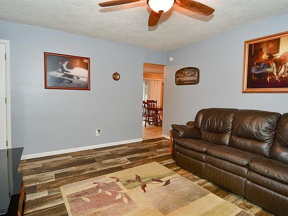 3rd image of 7739 Opelika Ct