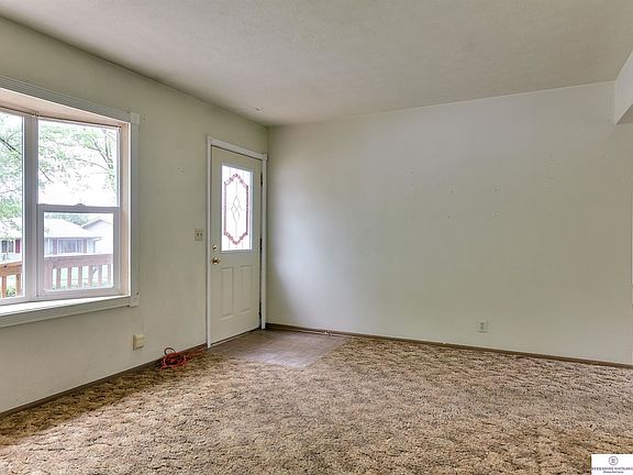 5th image of 203 Westridge Ave