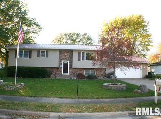 1415 Rosehill Ave, Camanche, IA 52730