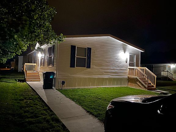 Well lighted yard and drive