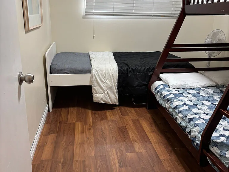 7426 Catalpa Rd — Photo 28