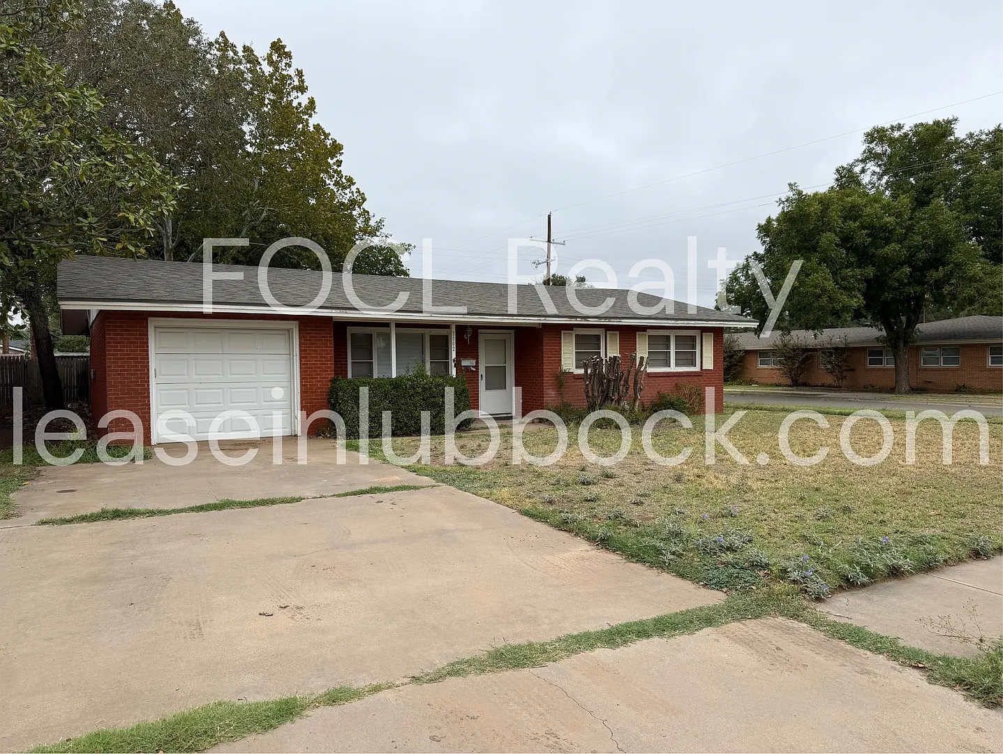 Updated 3 bedroom/2 bathroom home — Photo 1