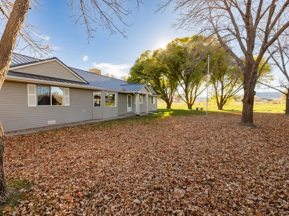 1343 M 1/4 Rd, Loma, CO 81524