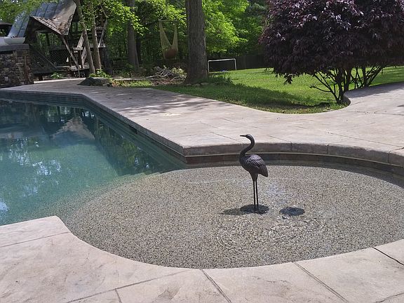 5th image of 603 Sweetwater Creek Dr