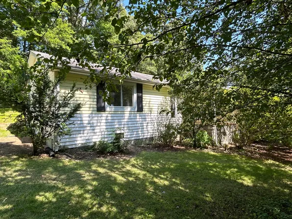 829 Hyatte Rd, Soddy Daisy, TN 37379