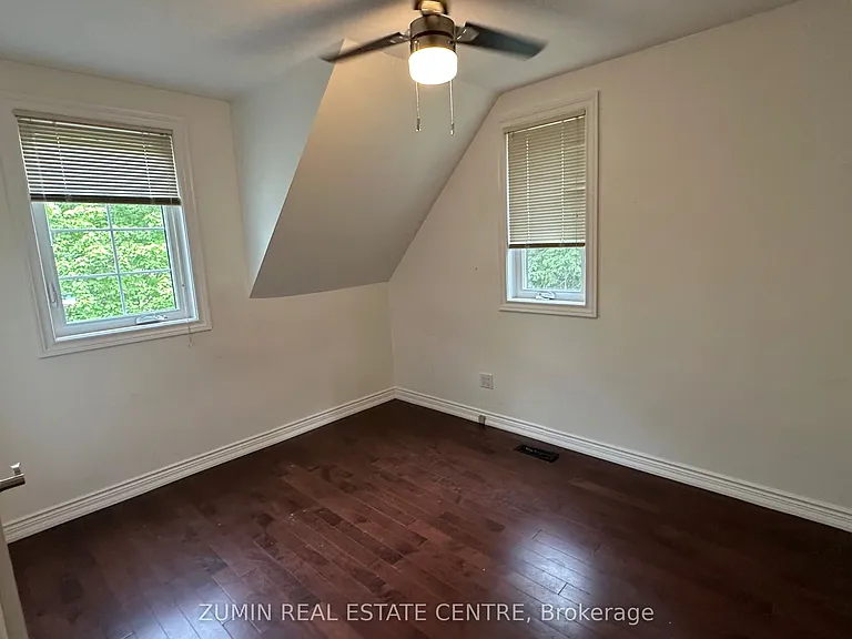 76 Brock St — Photo 21